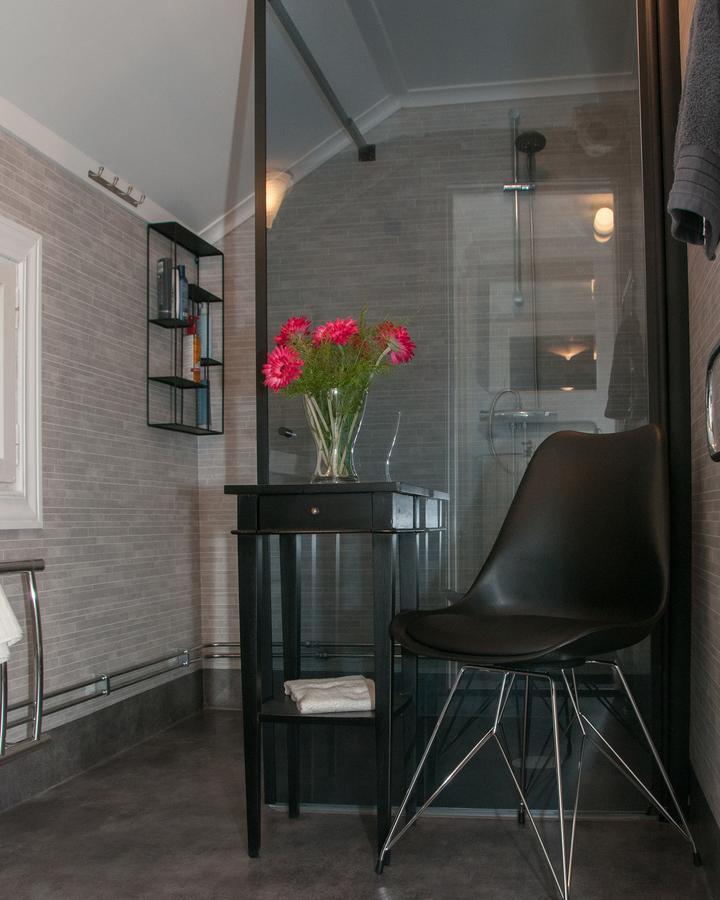 Ekeby I Bro Bed and Breakfast Buitenkant foto